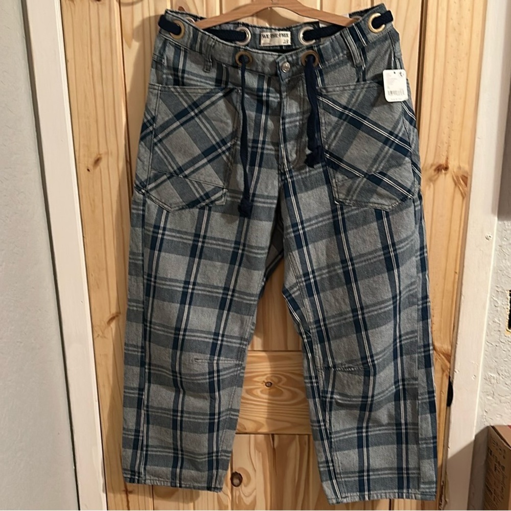 We The Free Blue Plaid Relaxed Women's Jeans - Picture 8 of 12